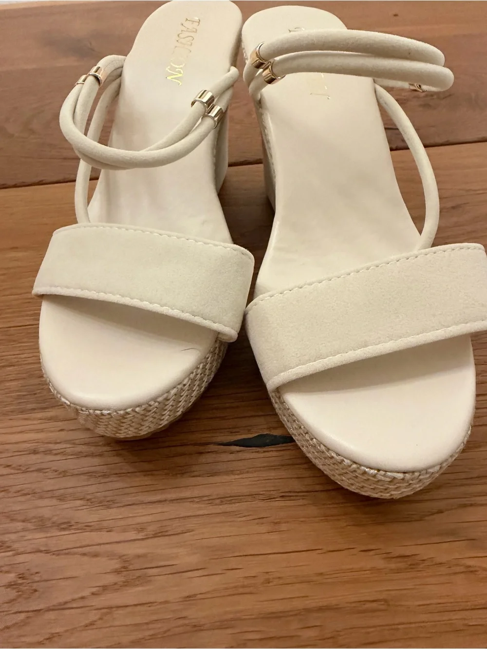 N/A beige wedge